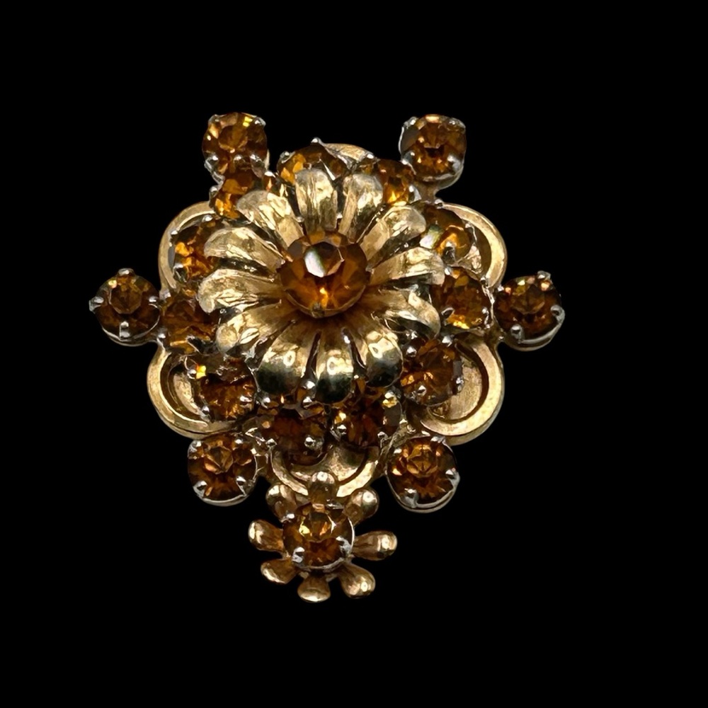 Vintage Signed Barclay Amber Rhinestone Fur Clip